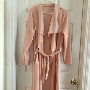 Pink soft trench